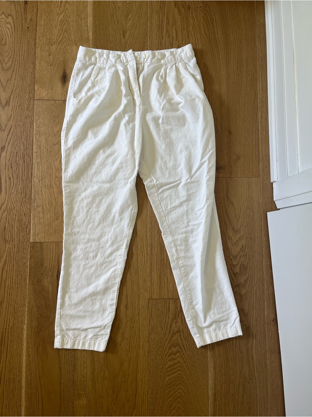 Calvin Klein Women’s White Casual Chinos